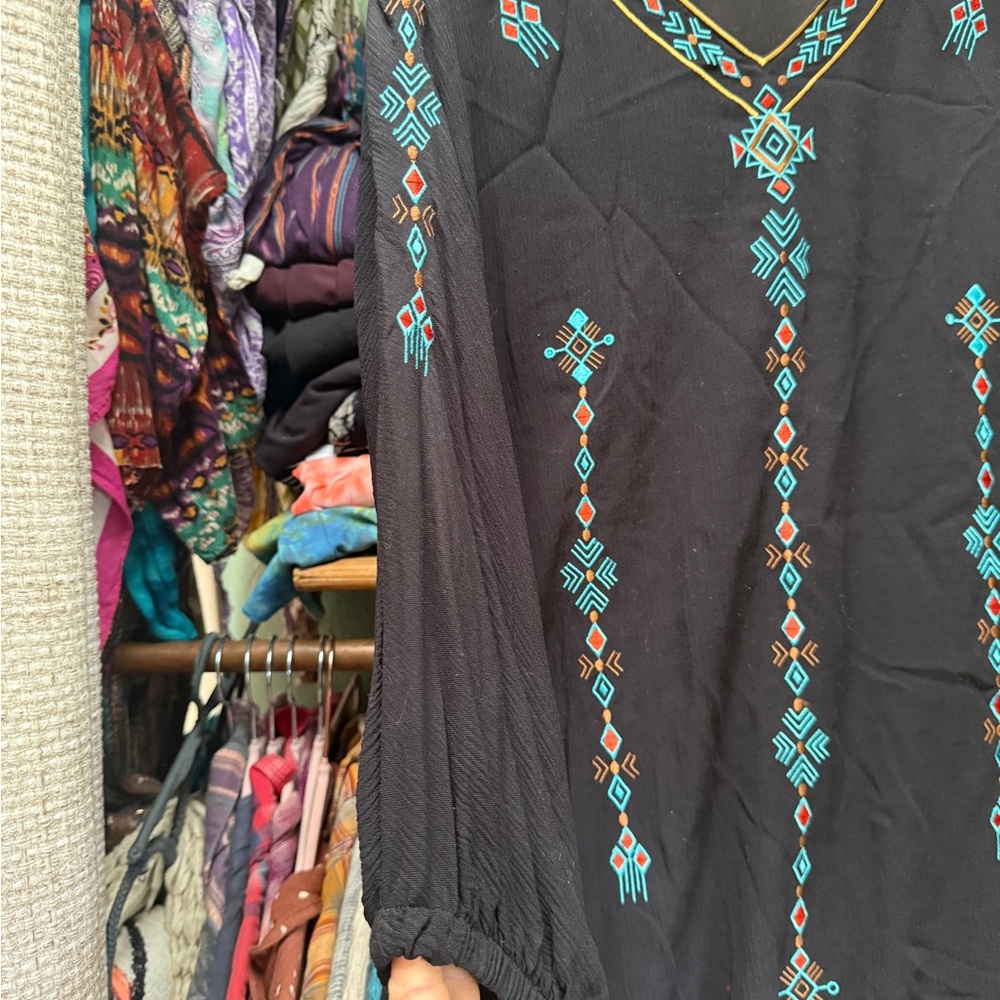 Wrangler Retro Black Aztec 3/4 sleeve dress with Colorful Embroidery